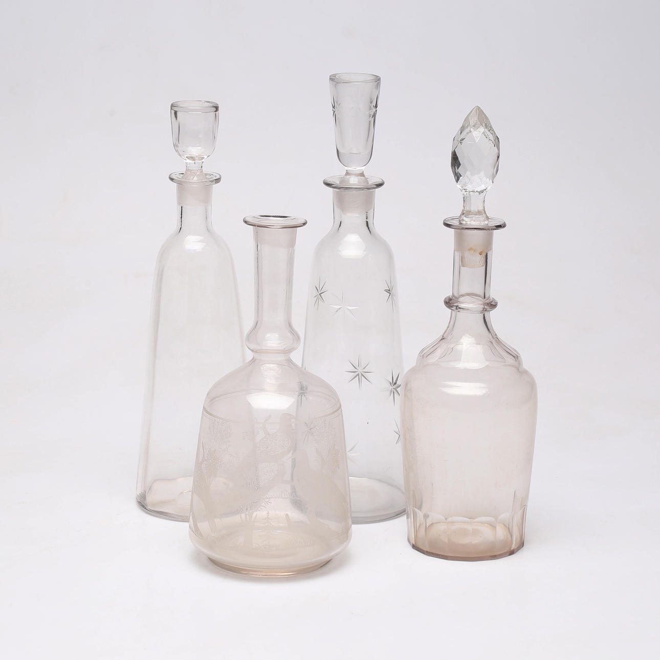 KARAFLER, 4 stk., glas, 1800/1900.