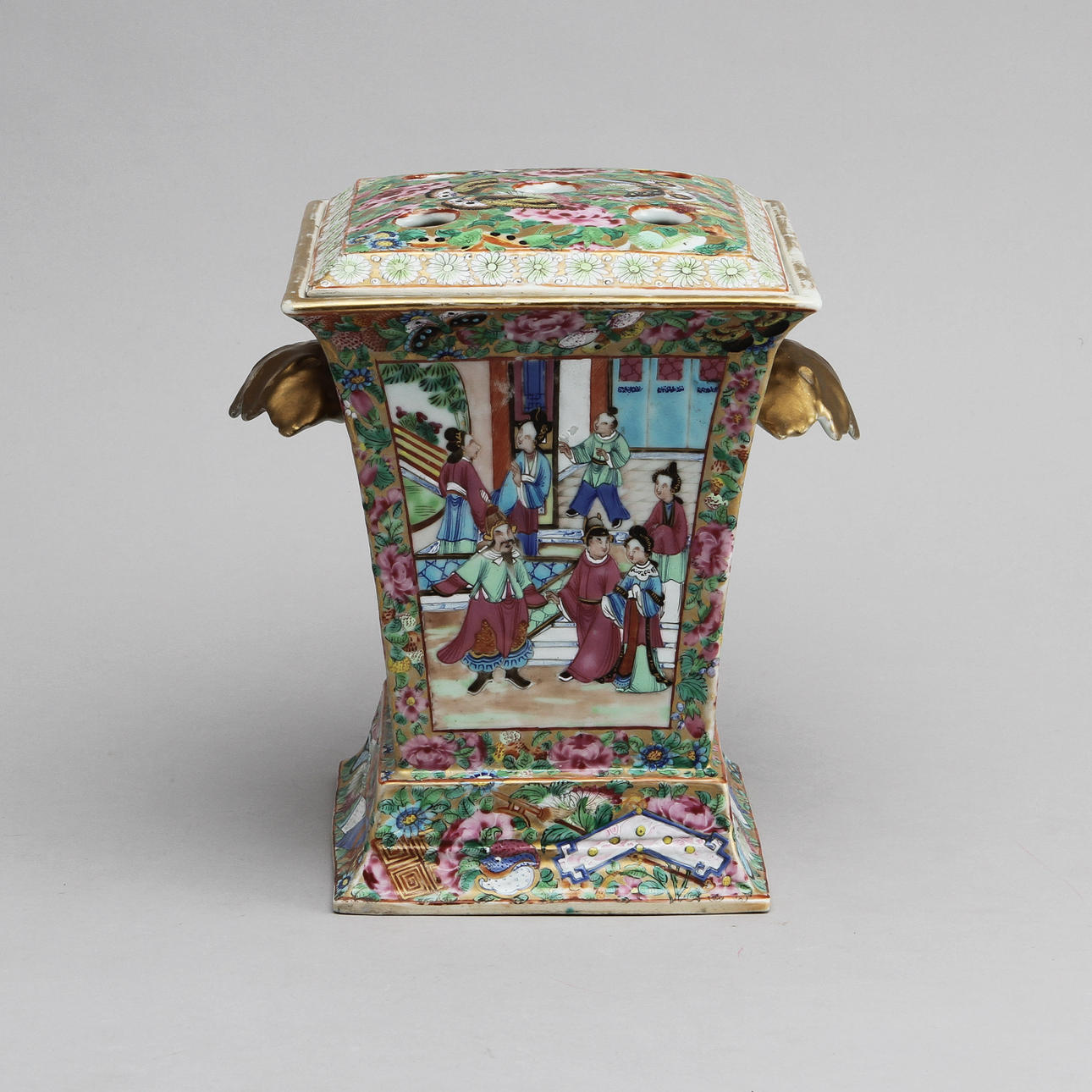 TULPANVAS, porslin, Kina, Kanton, 1800-tal.