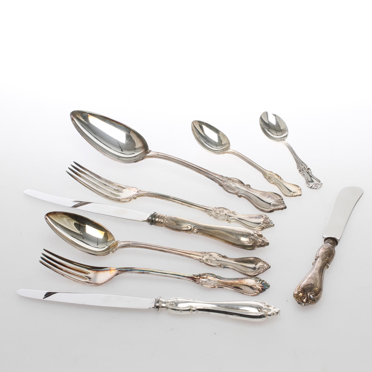 BESTICK, 93 delar, nysilver, modell Olga, 1900-tal.