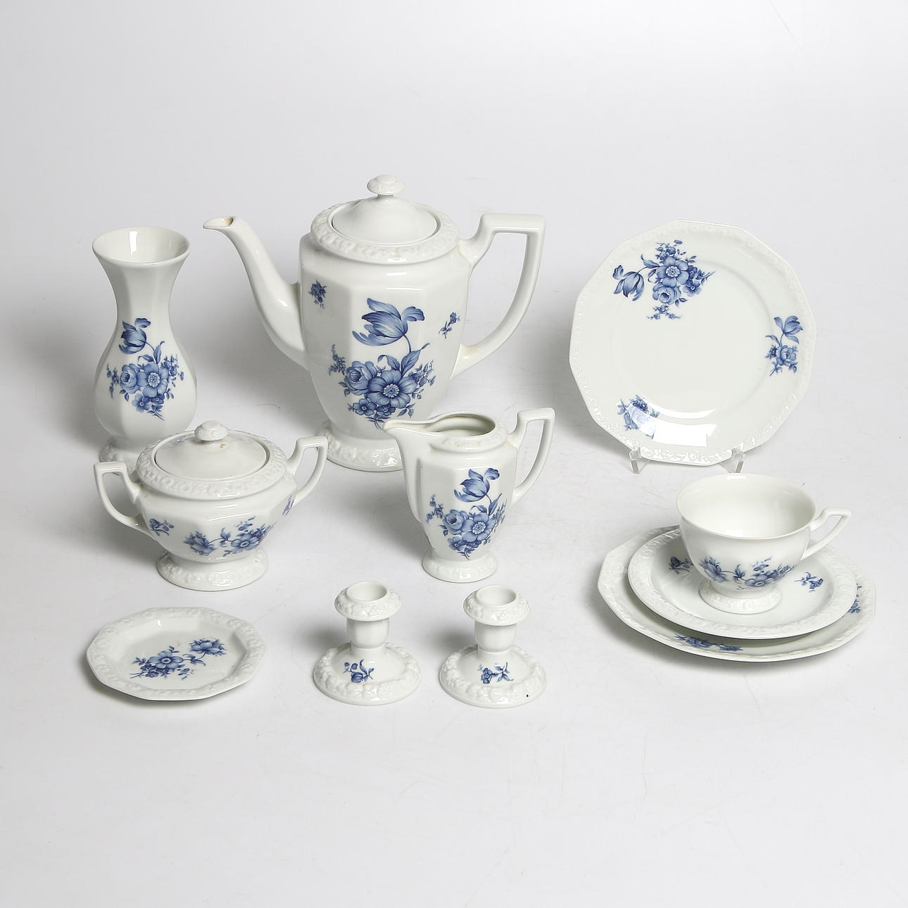 KAFFESERVIS, 57 delar, porslin, dekor "Blå Blomster", modell "Maria", Rosenthal, Tyskland, 1900-tal.