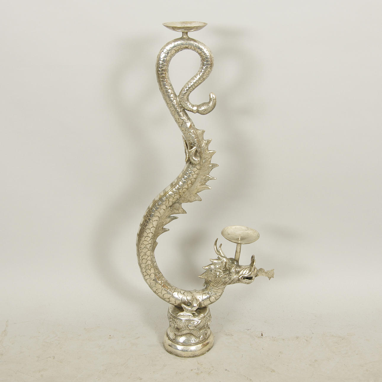 LJUSSTAKE, försilvrad brons, samtida.