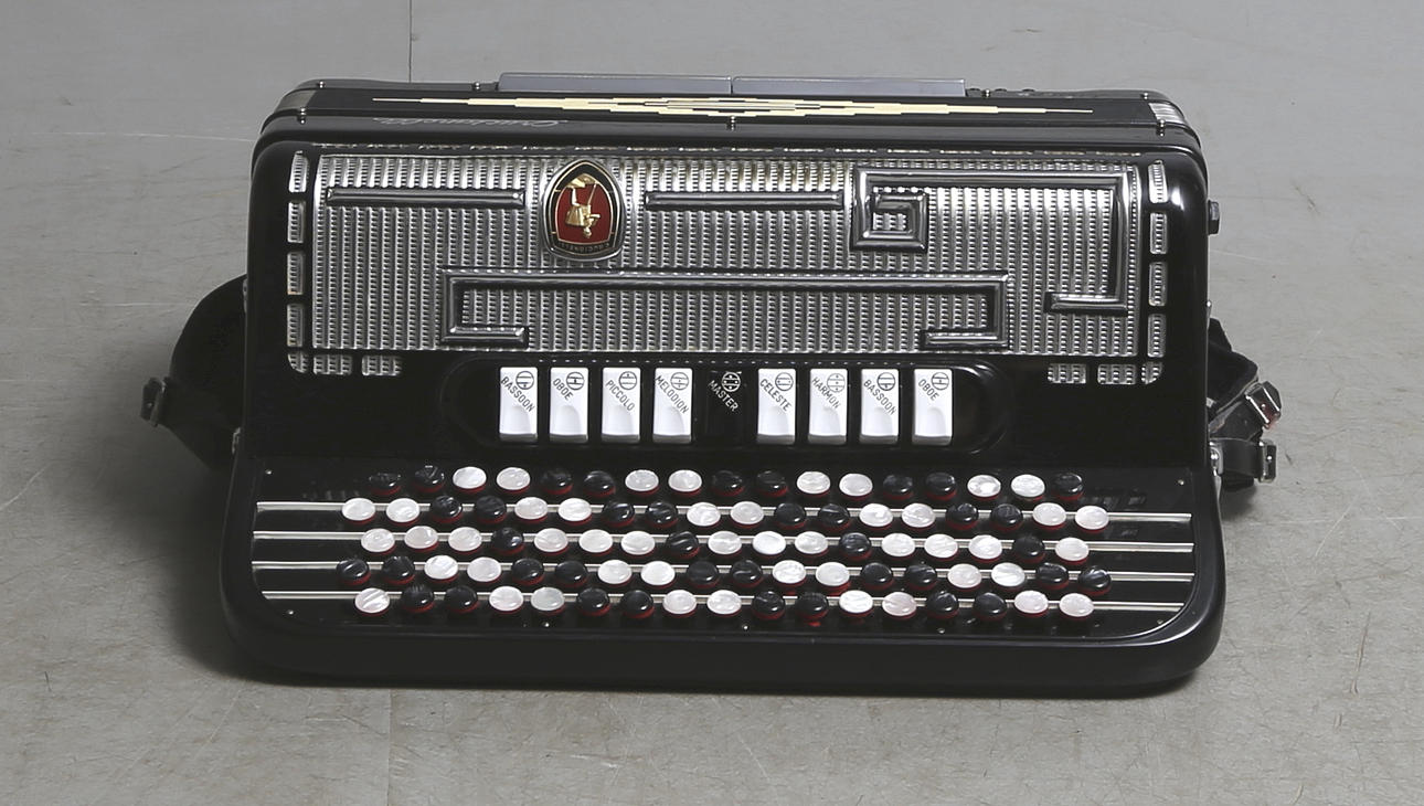 KNAPPDRAGSPEL, Filippo, Crucianello.