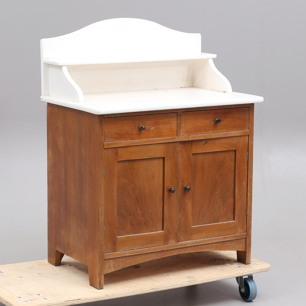 KOMMOD, trä, tidigt 1900-tal.