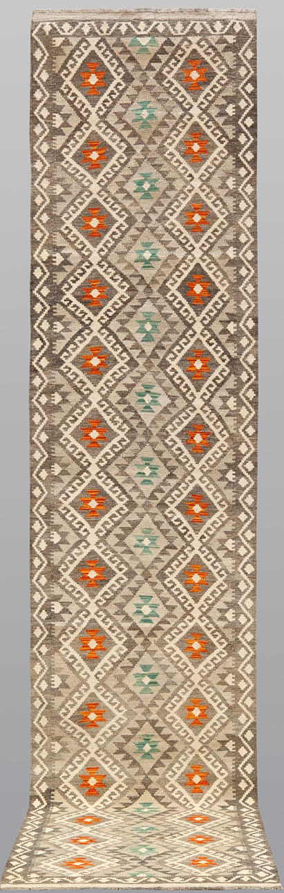 ORIENT CARPET. Kelim Gallery Model, 388x85.