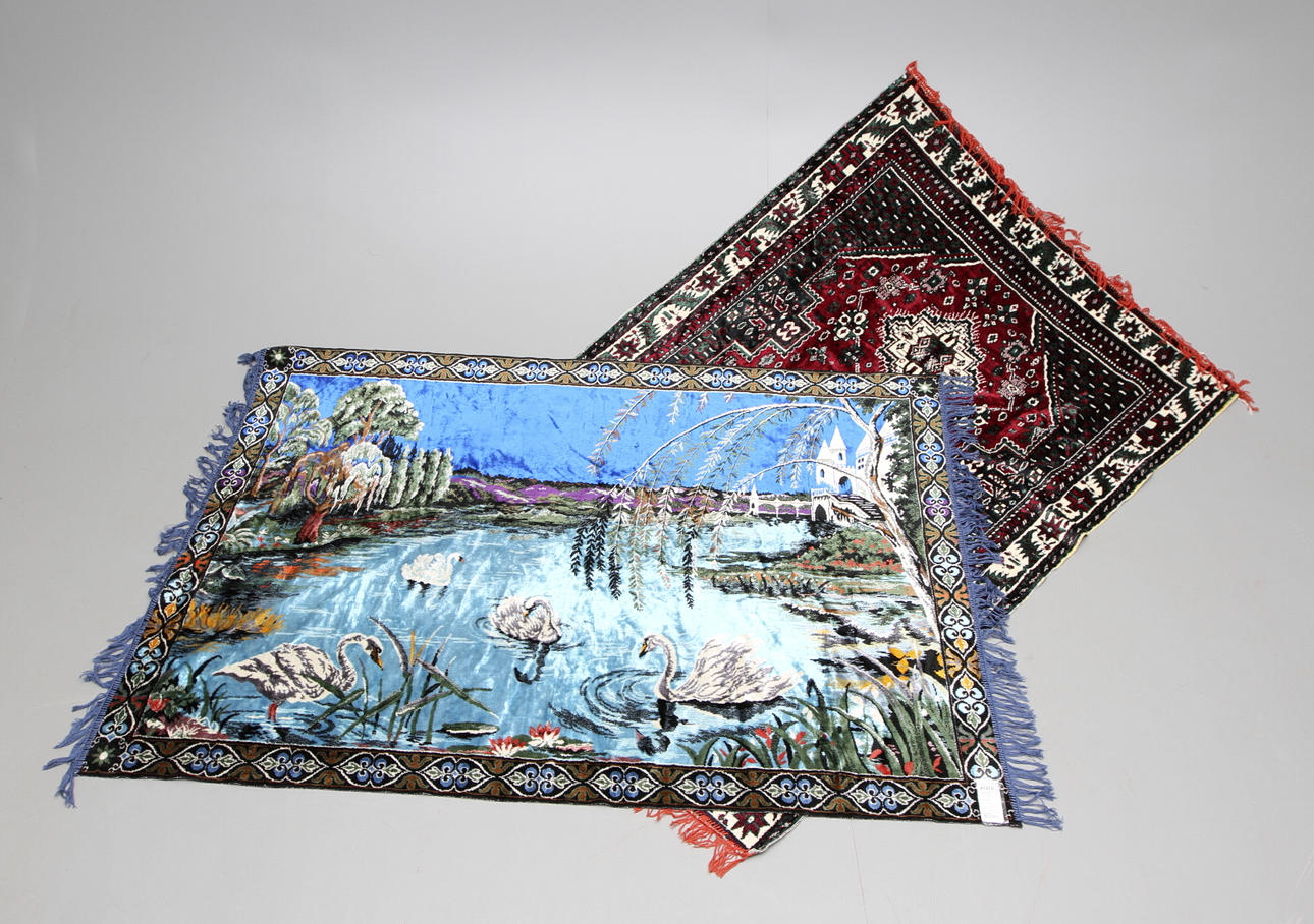 GOBELÄNG samt MATTA. 1900/2000-tal.