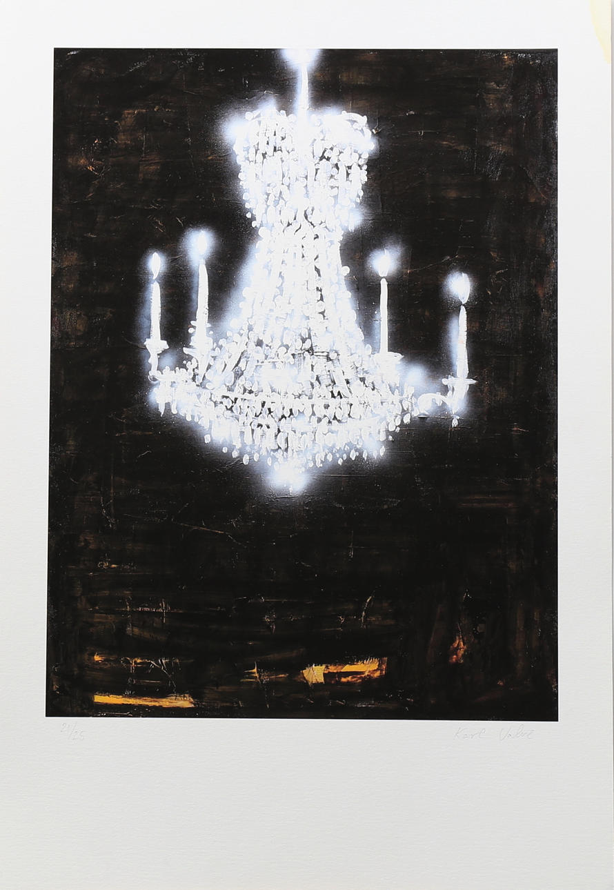 KARL VALVE. Ljuskrona, färglitografi, signerad samt numrerad 21/25.