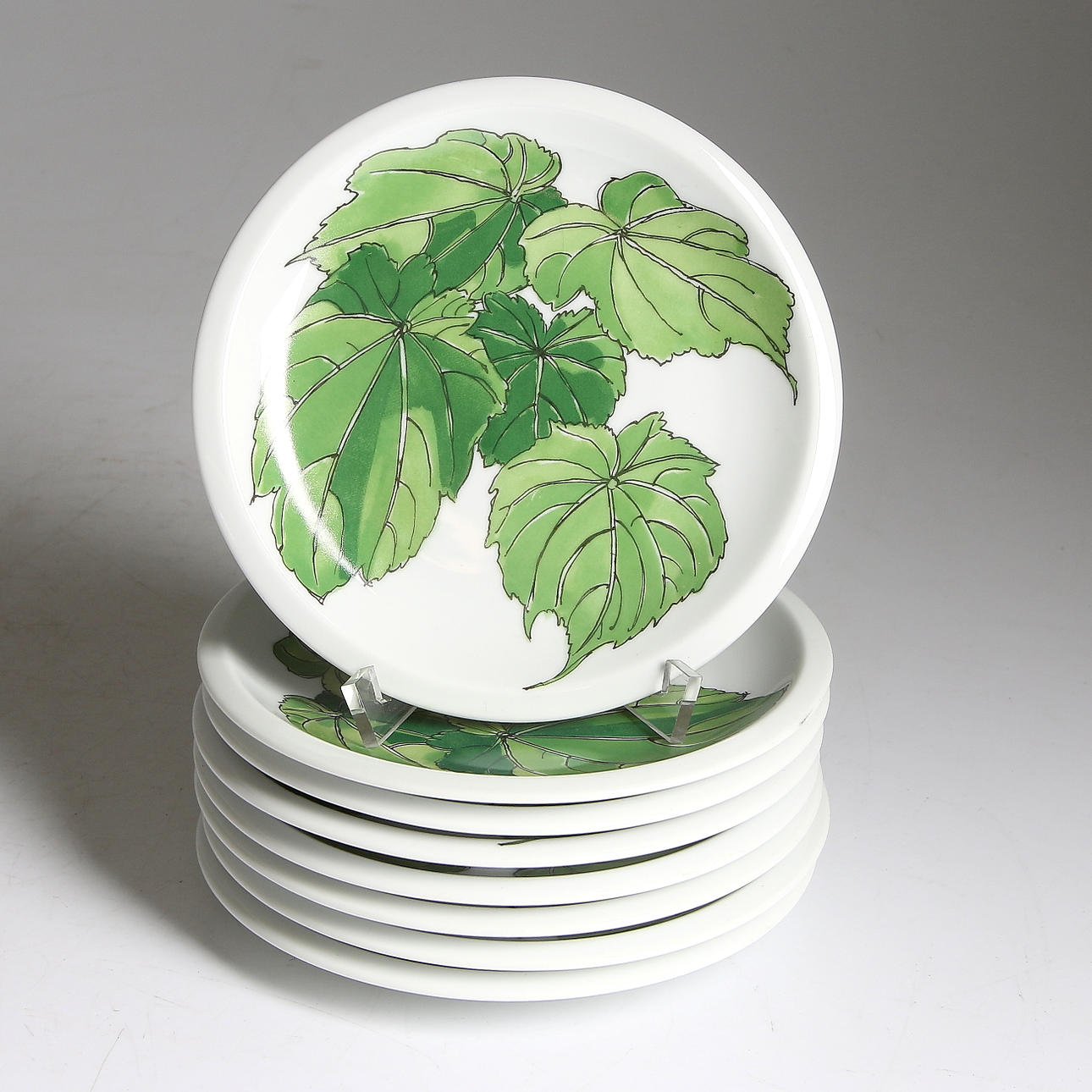 ASSIETTER, 8 st, porslin, "Midsommar", Marguerite Walfridsson, för IKEA, 1980-tal.