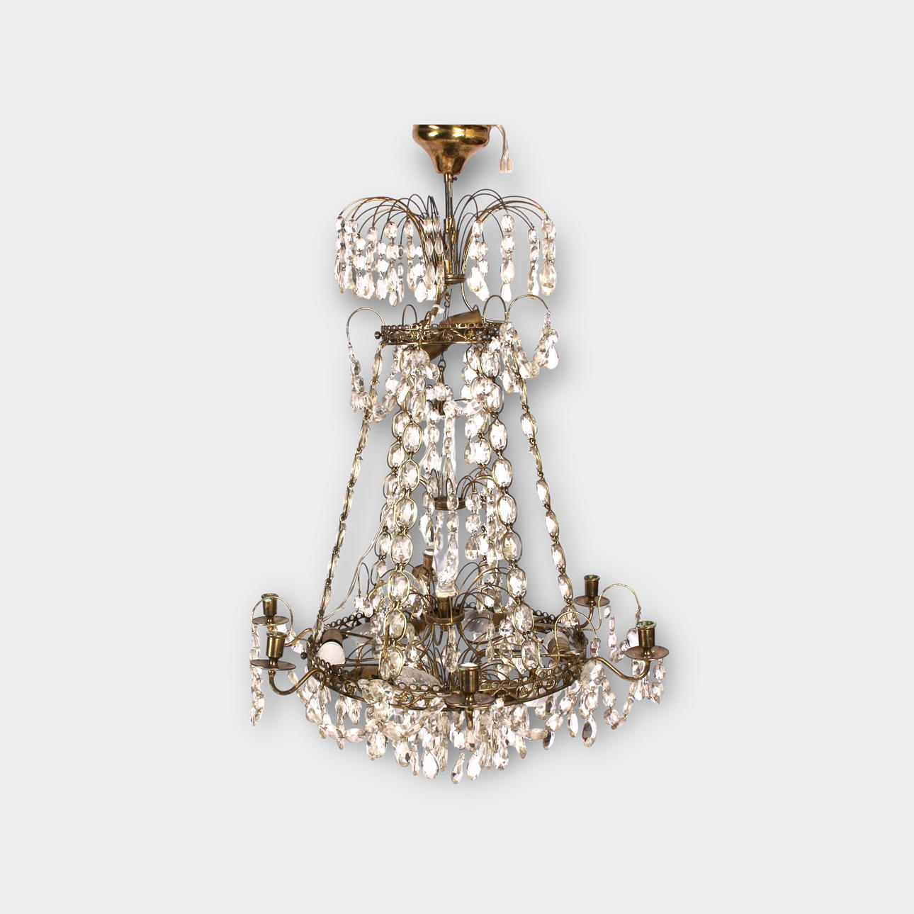 Metalllüster mit Prismen, 19. Jahrhundert.