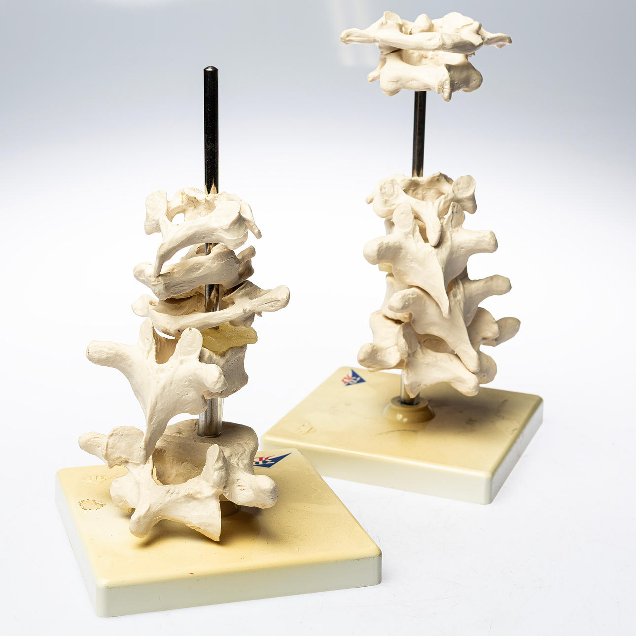 KOTOR, monterad på sockel, för undervisning.