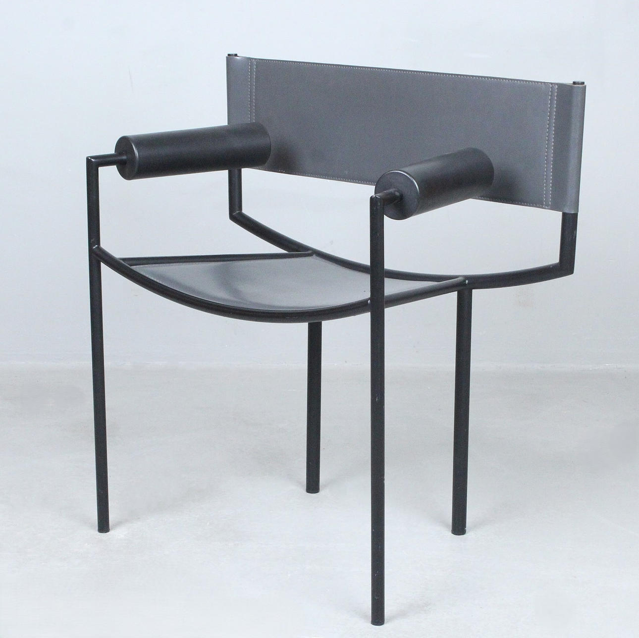 1980-luvun italialainen nojatuoli.