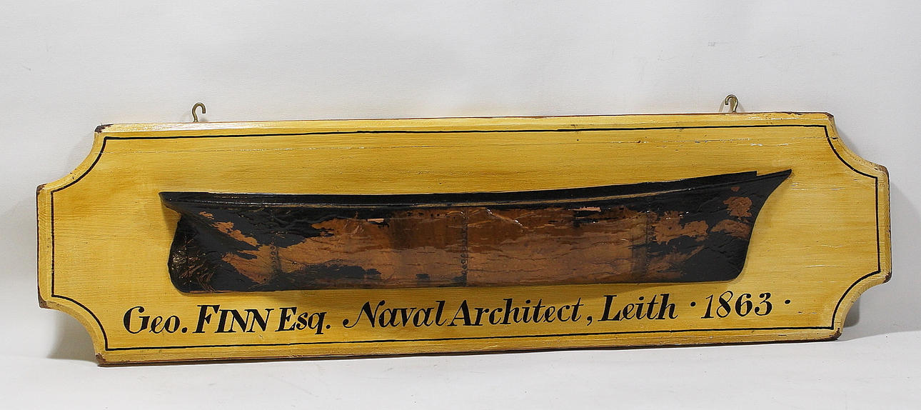 OIDENTIFIERAD KONSTNÄR. BÅTTAVLA, trä, Geo. finn Esq. Naval Architect, Leith 1863.