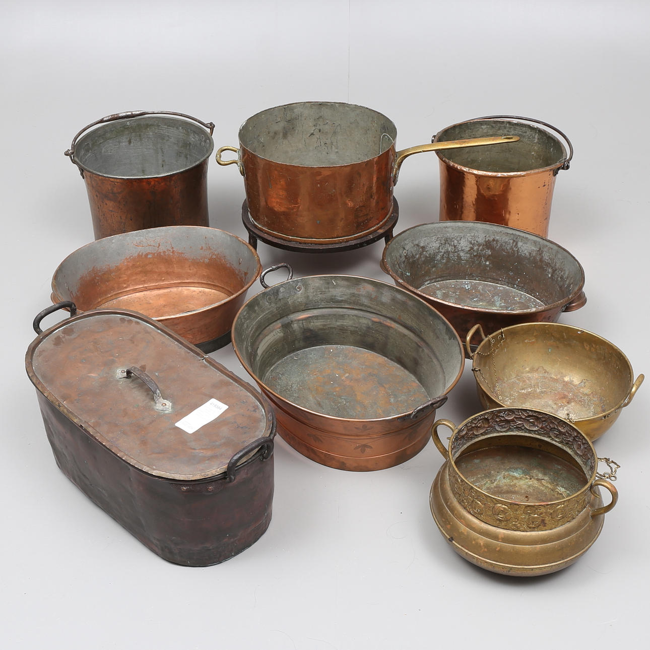 GRYTOR, 5 st, SPANNAR, 2 st, YTTERFODER, AMPEL, koppar, mässing, 1800/1900-tal.