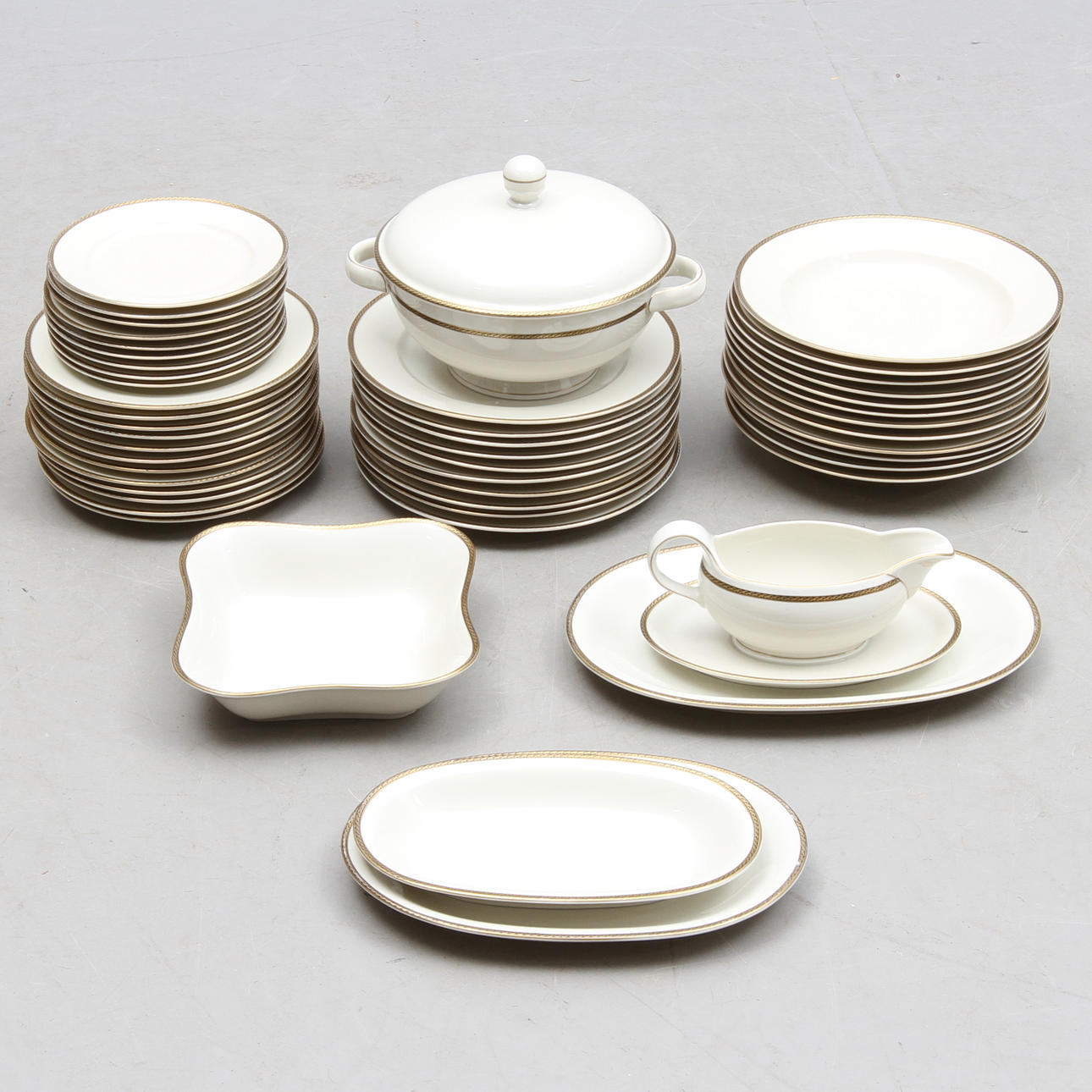 MATSERVISDELAR, 49 delar, porslin, Eschenbach, Tyskland.