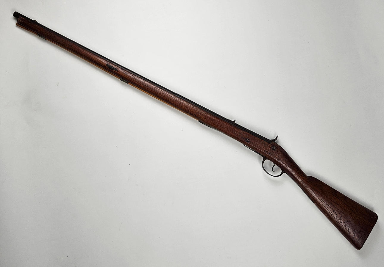 A 19th century slingshot rifle. Weapons & Militaria - Guns & Rifles ...