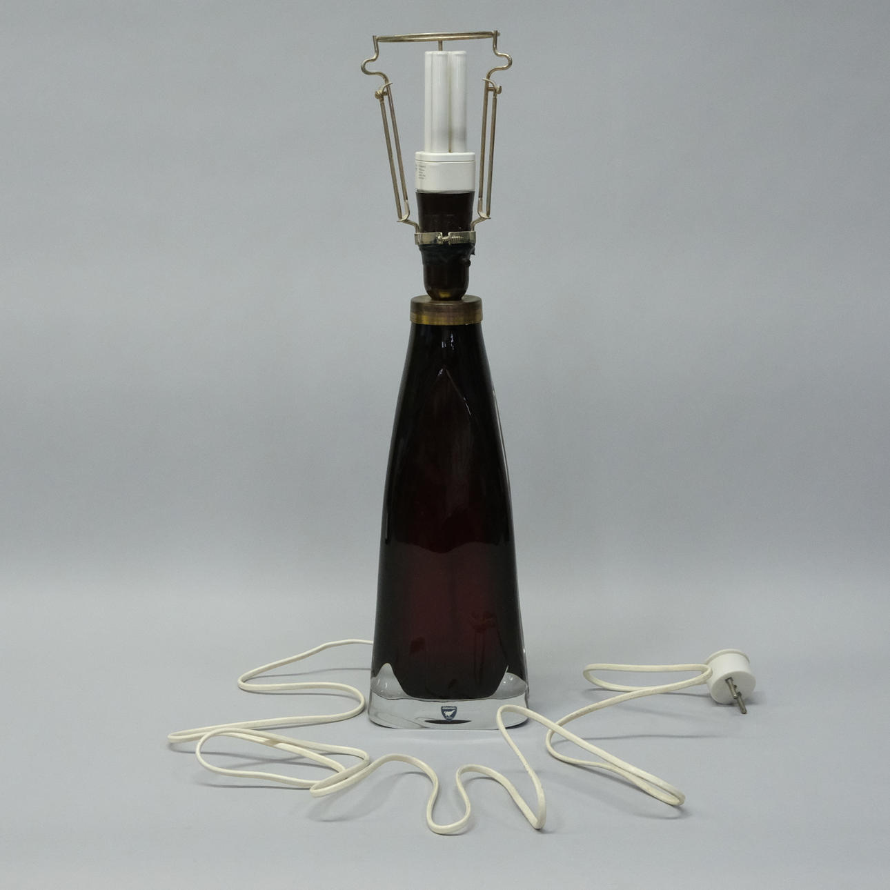 CARL FAGERLUND. ORREFORS BORDLAMPE.