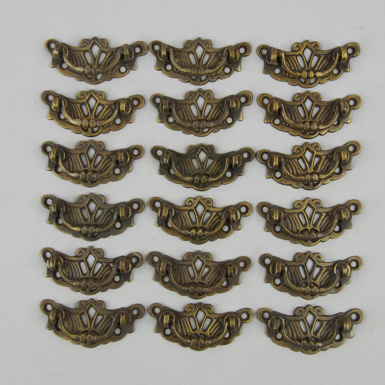 DRAGBESLAG, 18 stycken, metall.