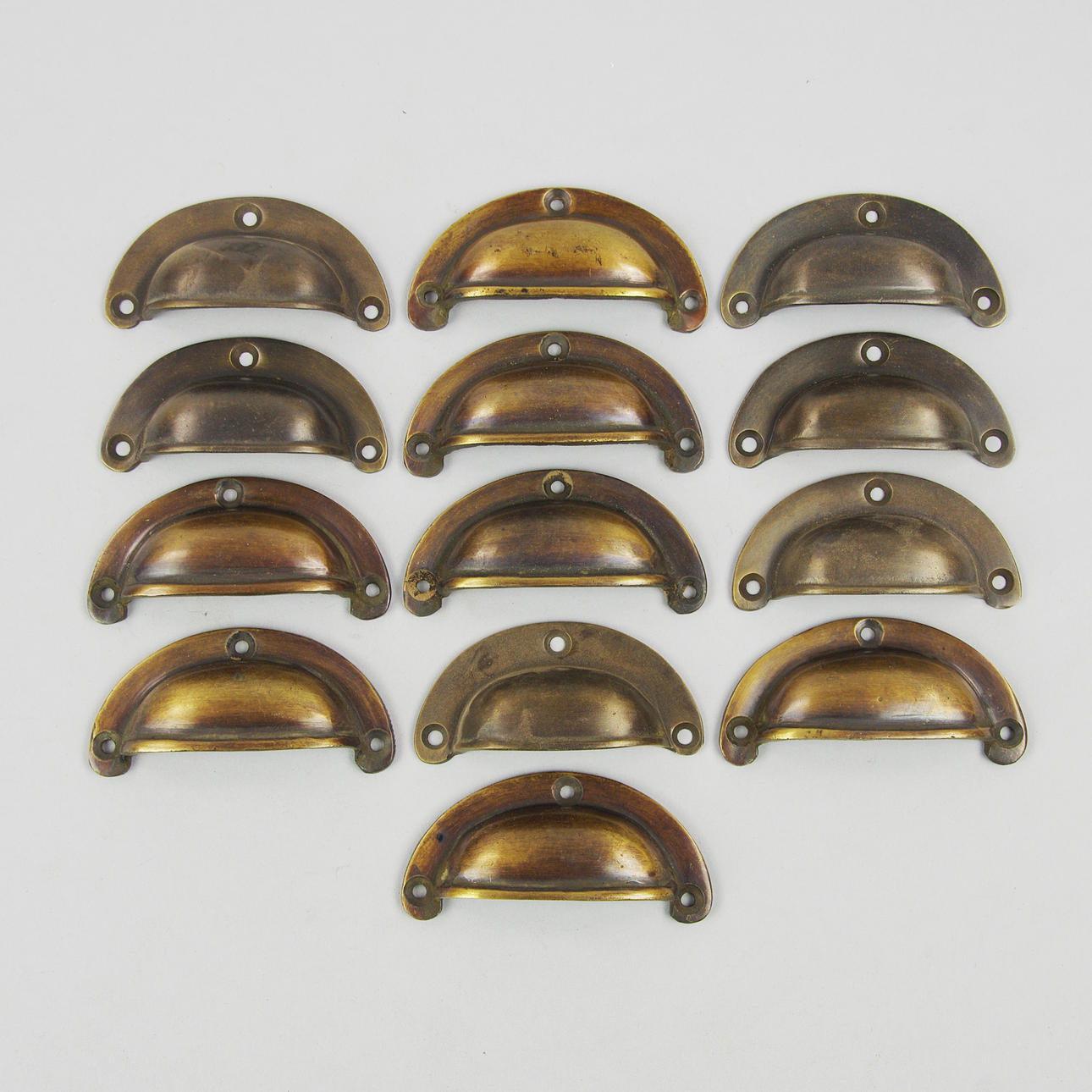 DRAGBESLAG, 13 stycken, metall.