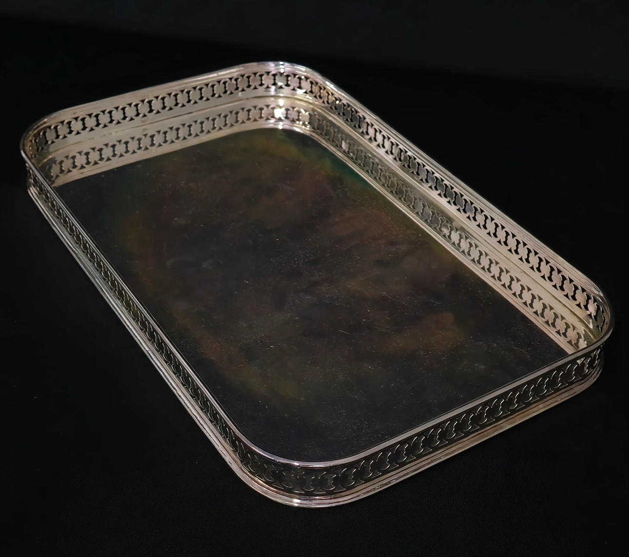 HOPEA ALPAKKA-TARJOTIN.