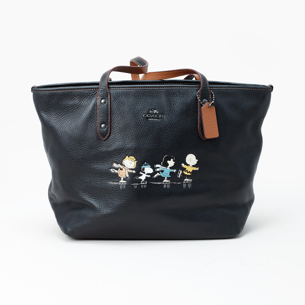 VÄSKA, Coach, "Peanuts Worldwide", Made in Philippines.