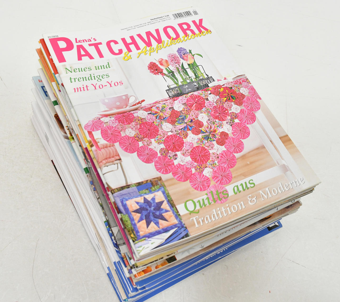 Magazines about patchwork, Patchwork, Riksäcket - the quilt association. 37 volumes.