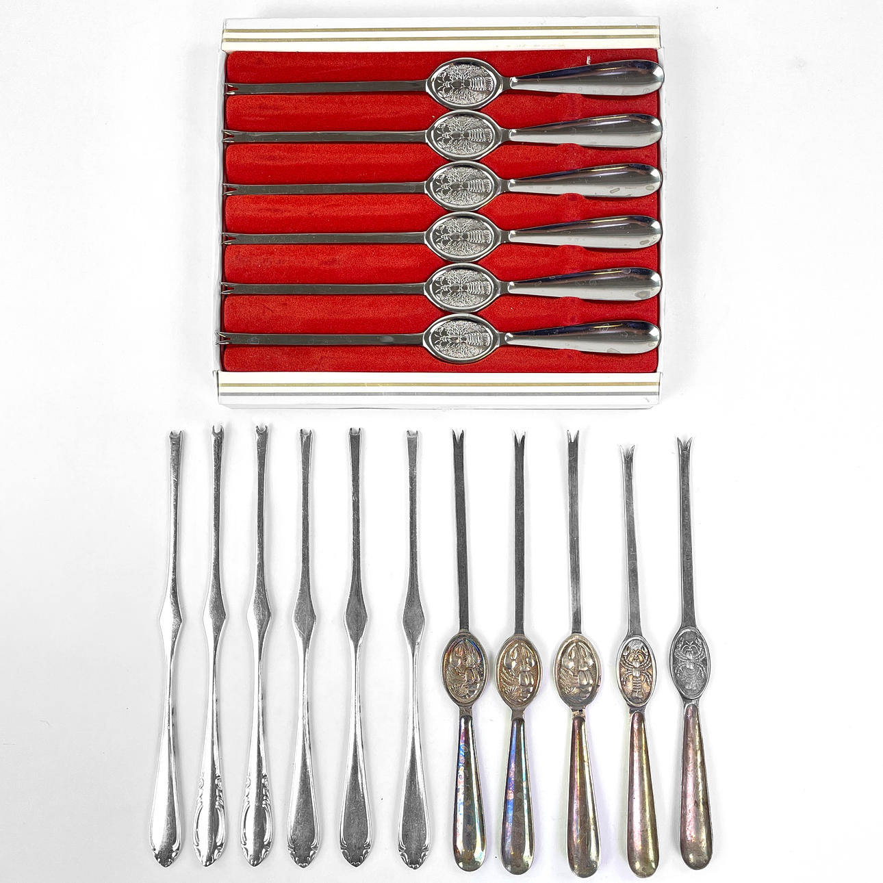 LOBSTER FORKS, 17 pcs, including nickel silver.