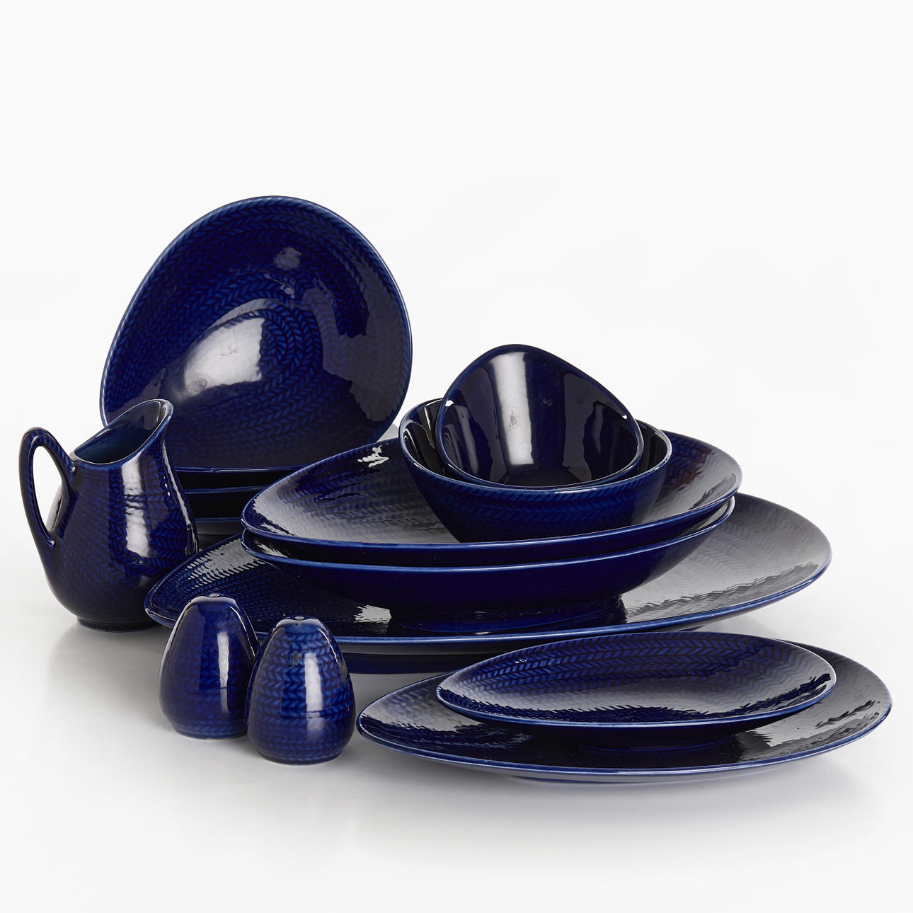 TABLEWARE PARTS, 13 pieces, “Blue Eld”, porcelain, Rörstrand.