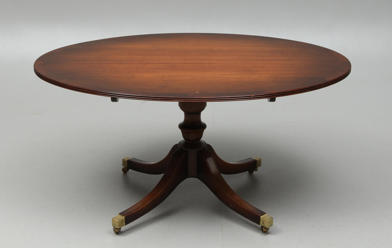 SOFFBORD, engelsk stil, 1900-tal.