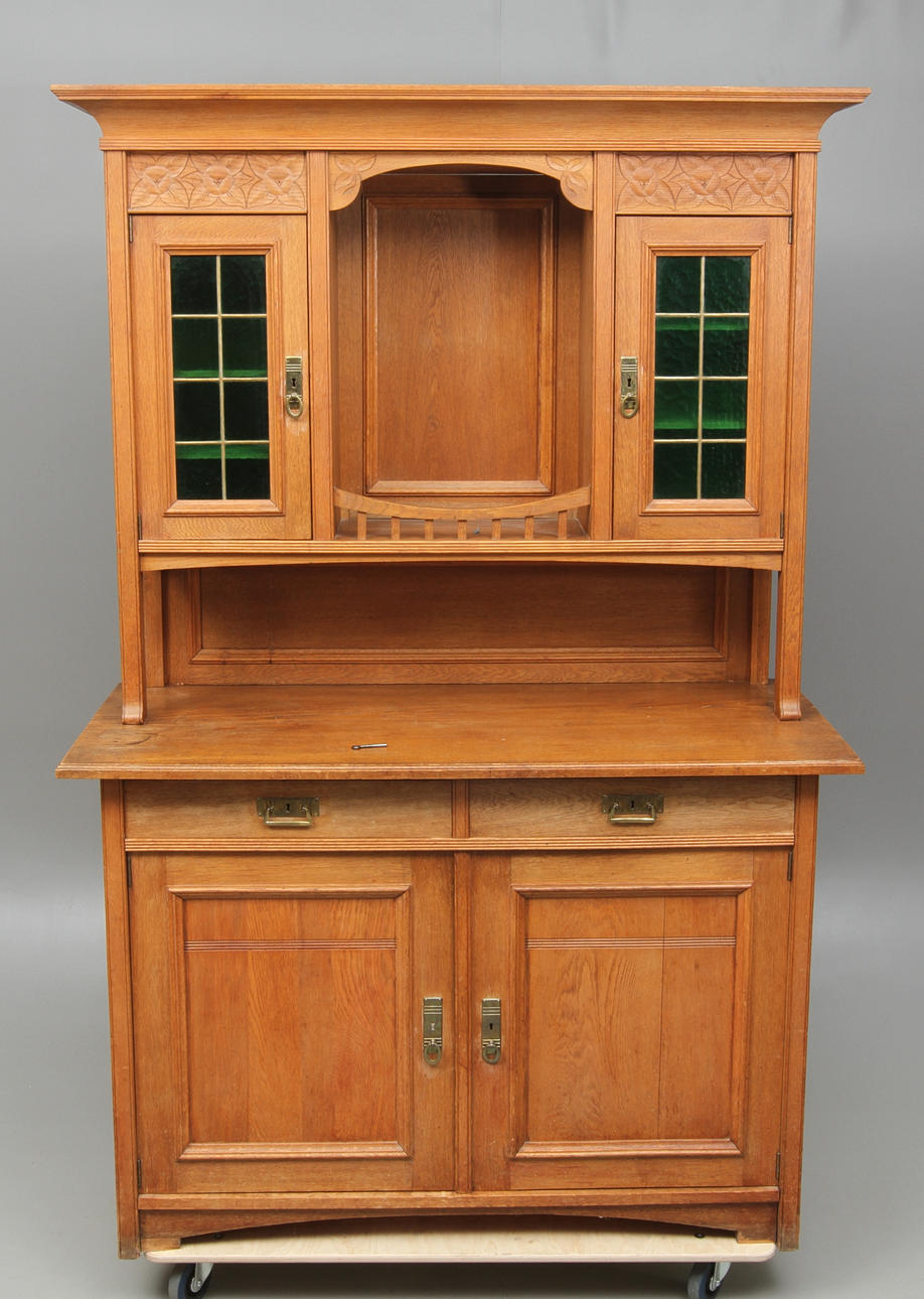 SKÄNKSSKÅP, jugend, tidigt 1900-tal.