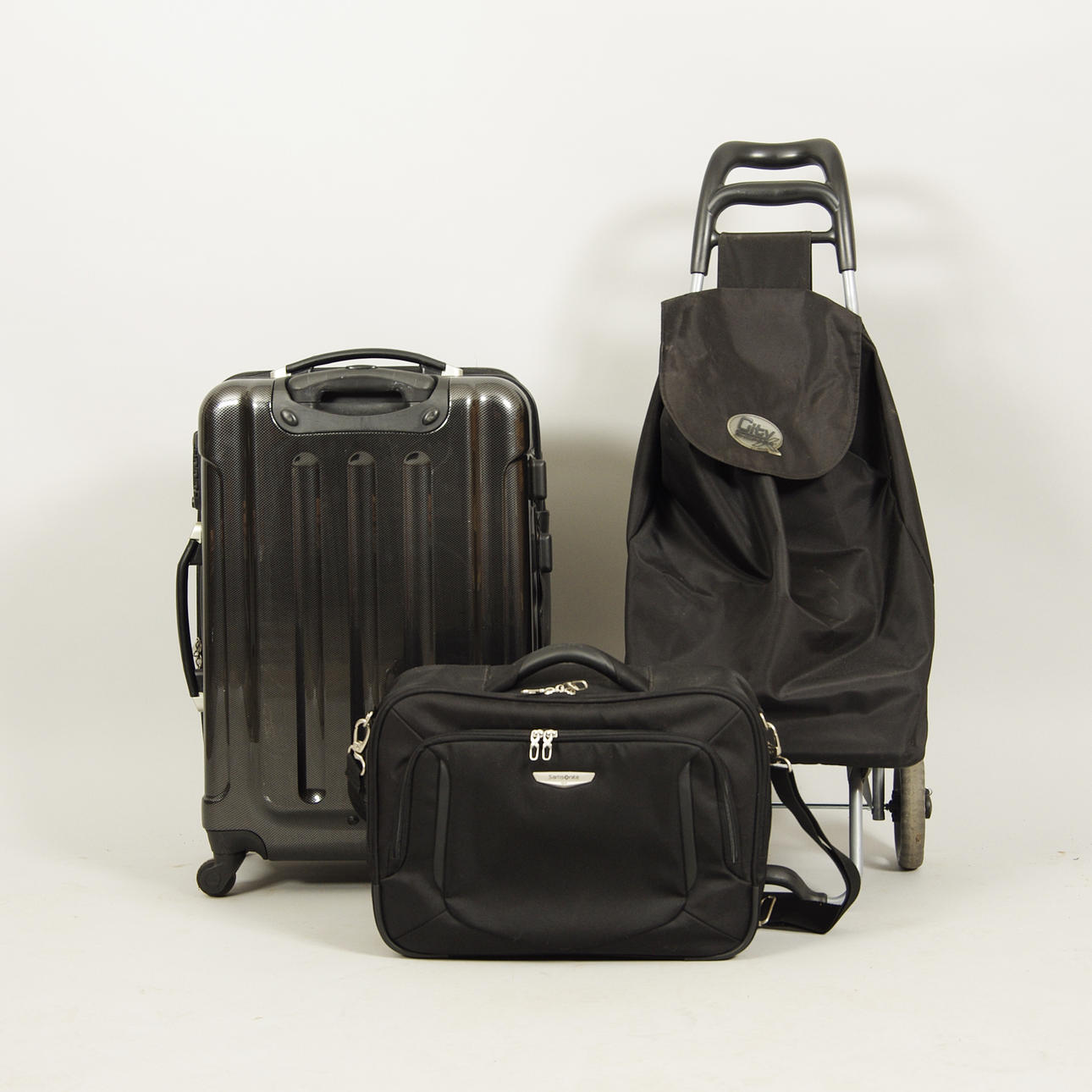 RESVÄSKOR, 3 stycken, bl.a. Samsonite.