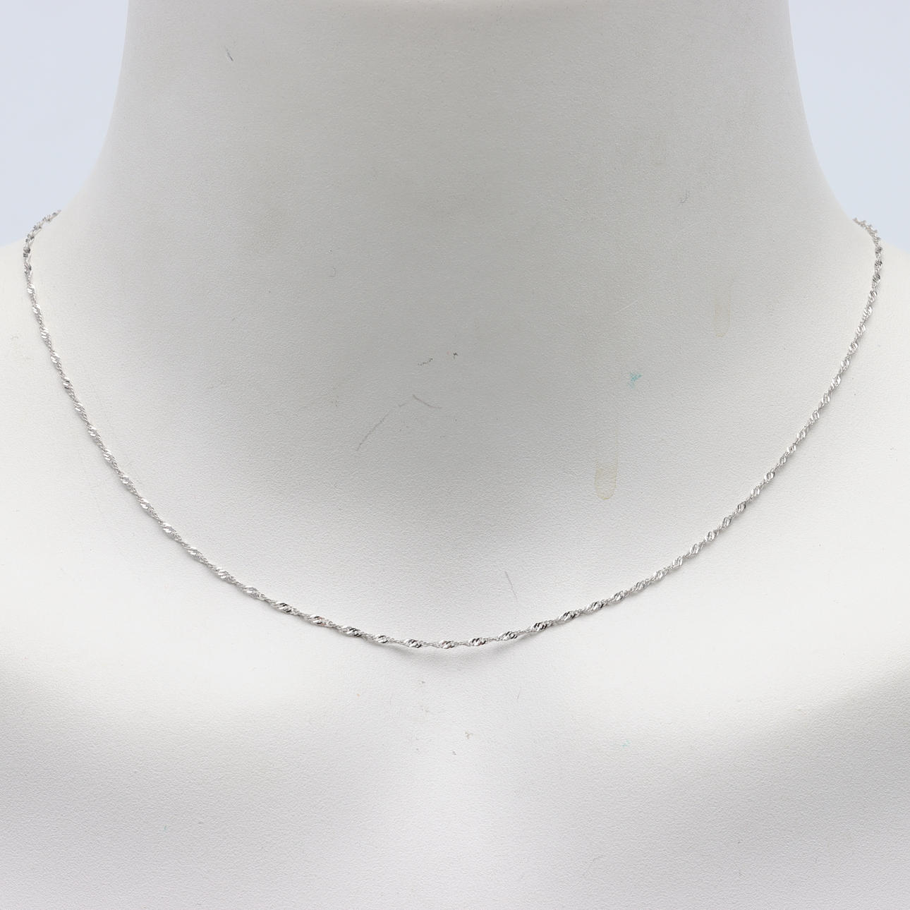 KETTE, 18 Karat Weißgold, 1,3 Gramm.