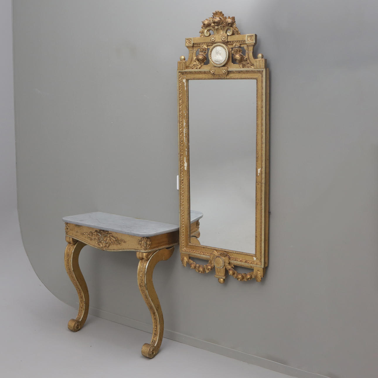 SPEGEL med KONSOLBORD, 1800-tal.