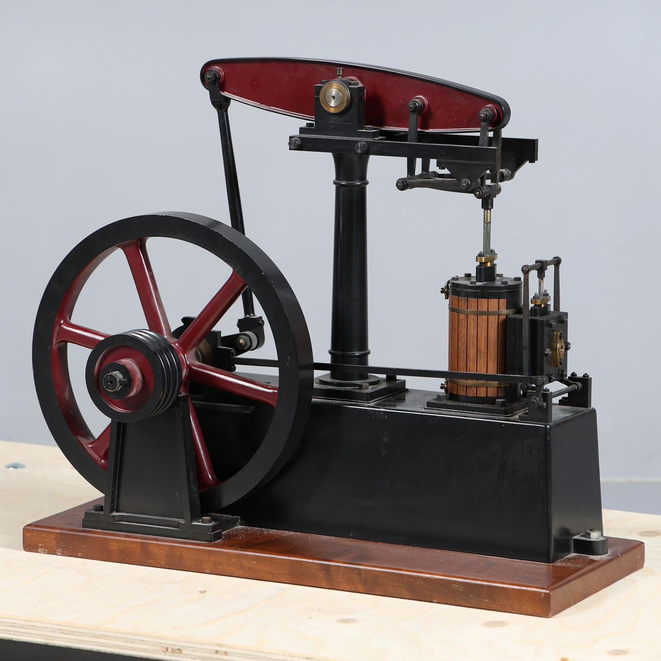 A STATIONARY BEAM ENGINE.