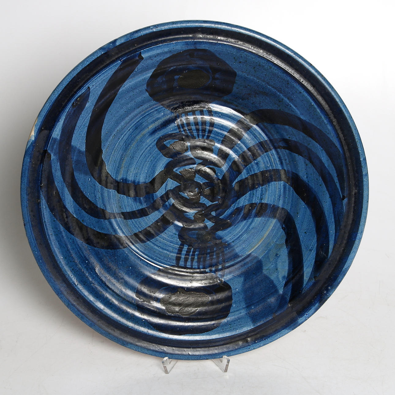 ULRICA HYDMAN VALLIEN. Fat, keramik, unikat, signerad och daterad -64.