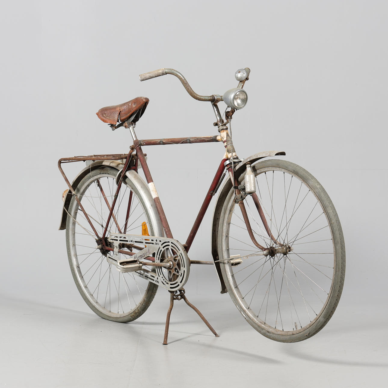 HERRECYKEL, Monarch, 26", 58 cm.