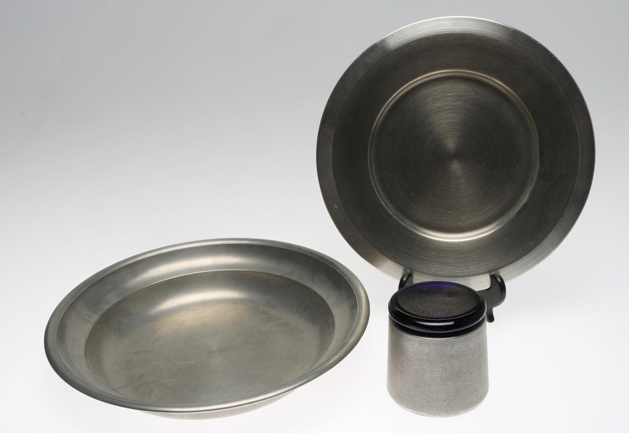 TENNFÖREMÅL, 21 delar, bland annat Edvin Ollers, Rune Tennesmed, 1900-tal.