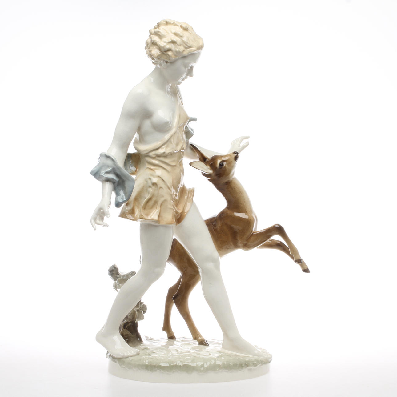 FIGURIN, porslin, kvinna och rådjur, Karl Tutter, Hutschenreuther, 1900-talets andra hälft.