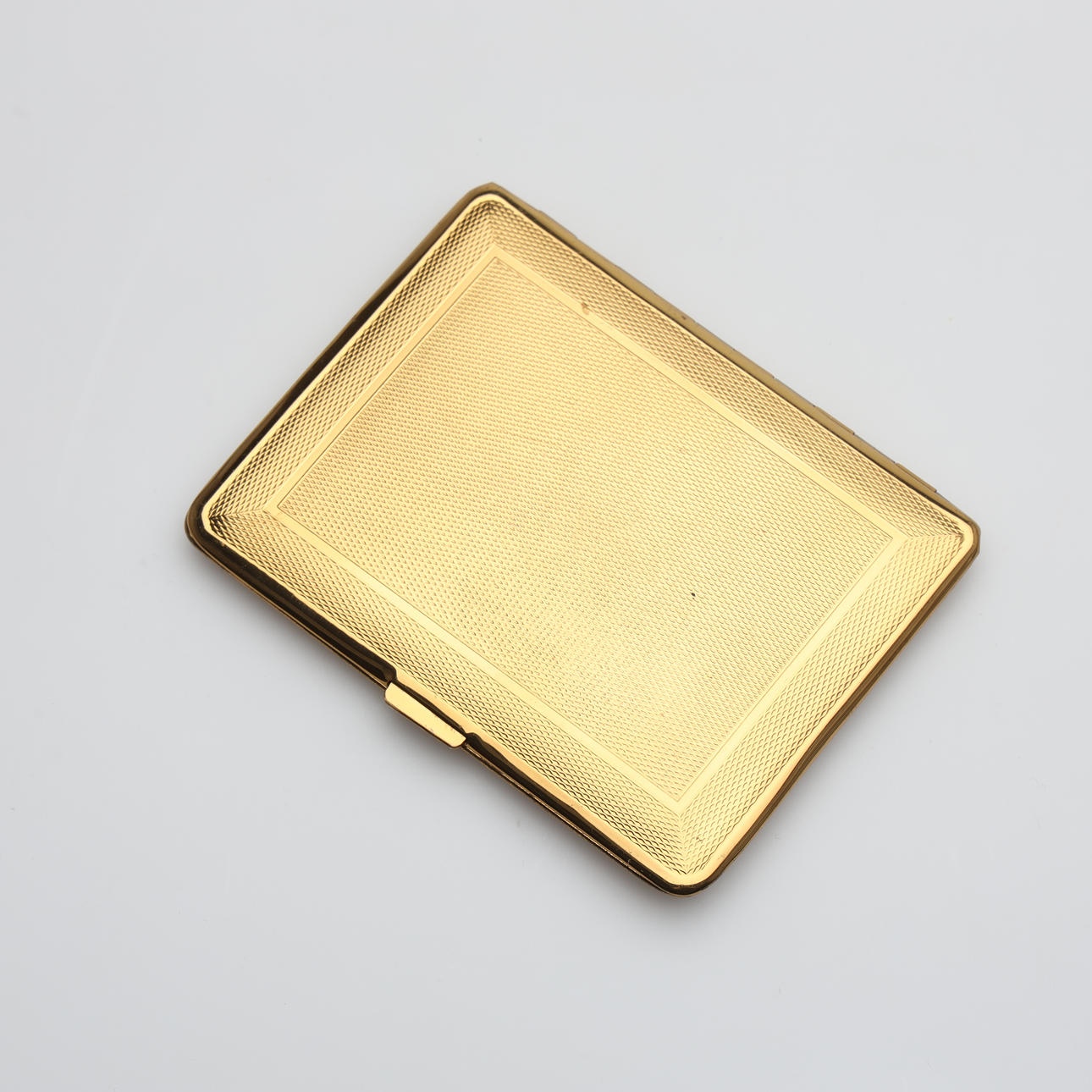 cigarette cases amazon Amazon.com: 2 Pack Metal Cigarette Case for Regular,King and 100's  Size,Holds 20, Portable Double Sided Spring Clip(100mm, Silver) : Health &  Household