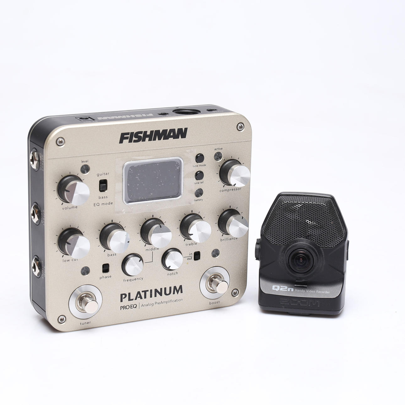 FISHMAN PLATINUM PRO EQ samt Q2n Handy Video Recorder.