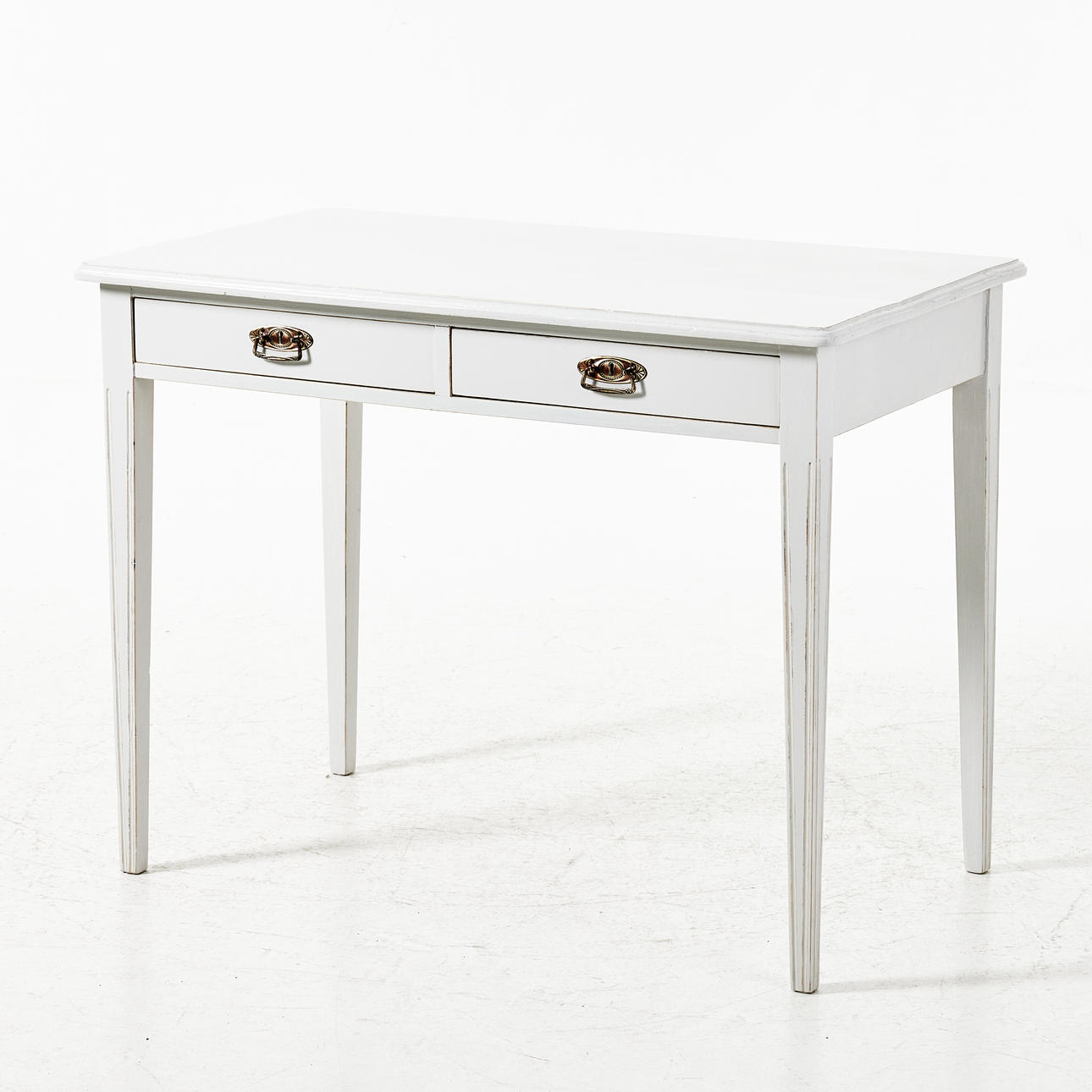 Ein Malpult, zweite Hälfte des 20. Jahrhunderts.