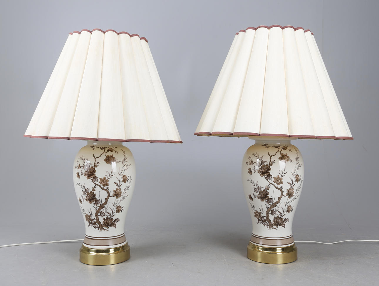 GOLVLAMPOR, 1 par, keramik, nr 2156, Miranda AB, 1900-tal.