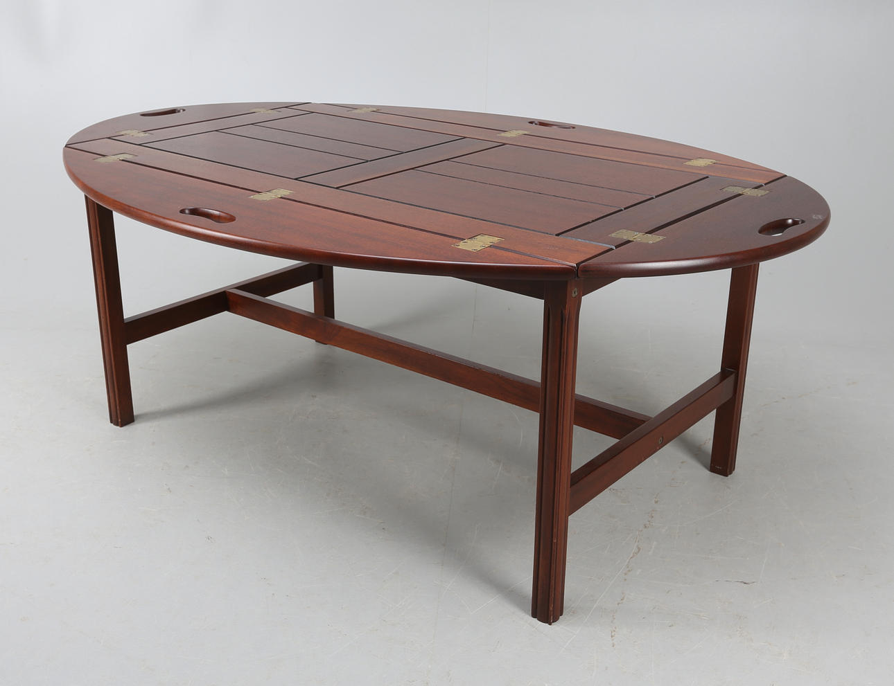 BORD, sk Butlers Tray, 1900-tal.