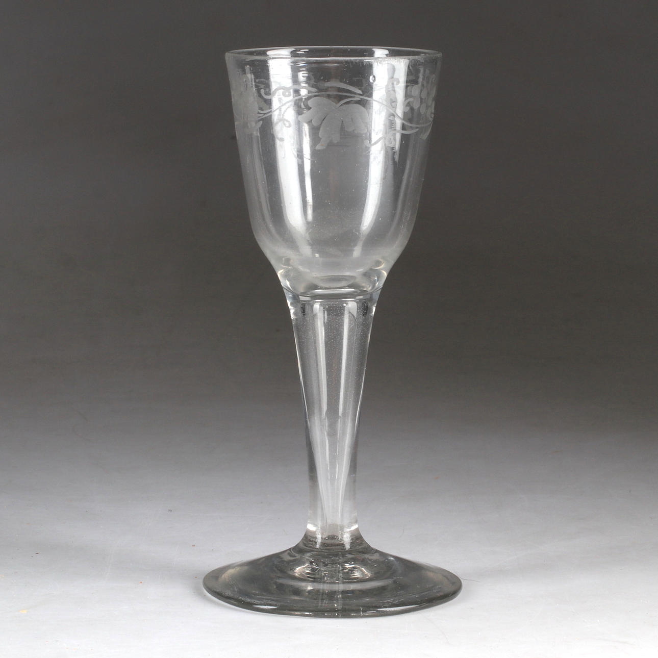 An 18th century glass supglas.