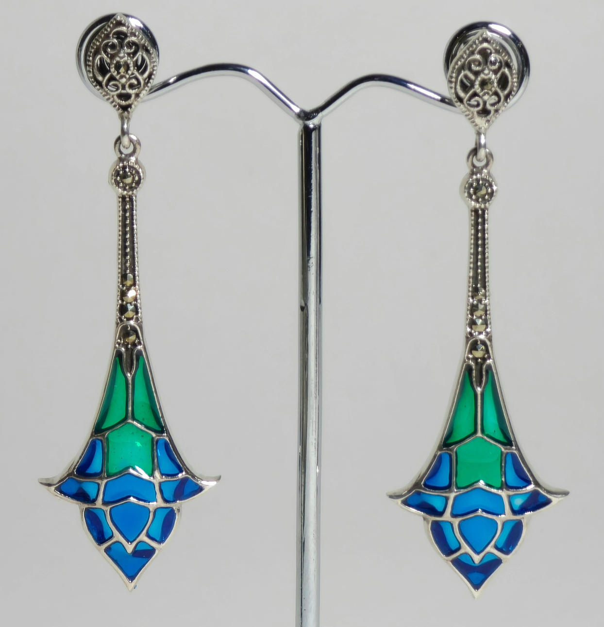 GLASIERTE JUGENDSTIL-OHRRINGE.