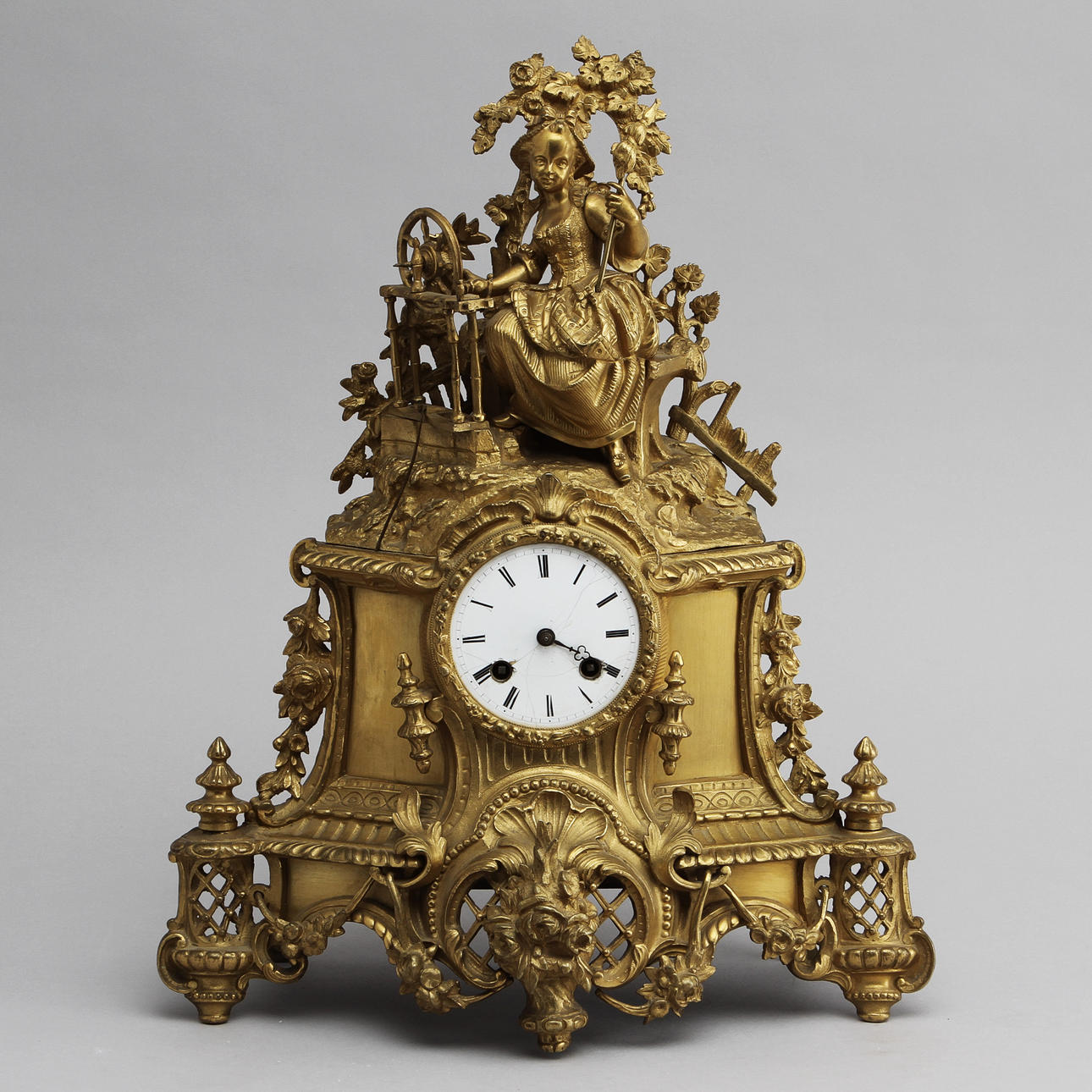 BORDSPENDYL, nyrokoko, 1800-talets slut.