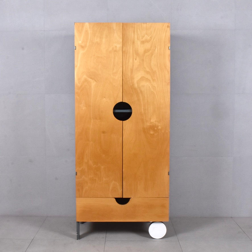 THOMAS SANDELL. Ein Schrank aus der Serie „PS“, IKEA, 1990er Jahre. Möbel - Schränke & Regale