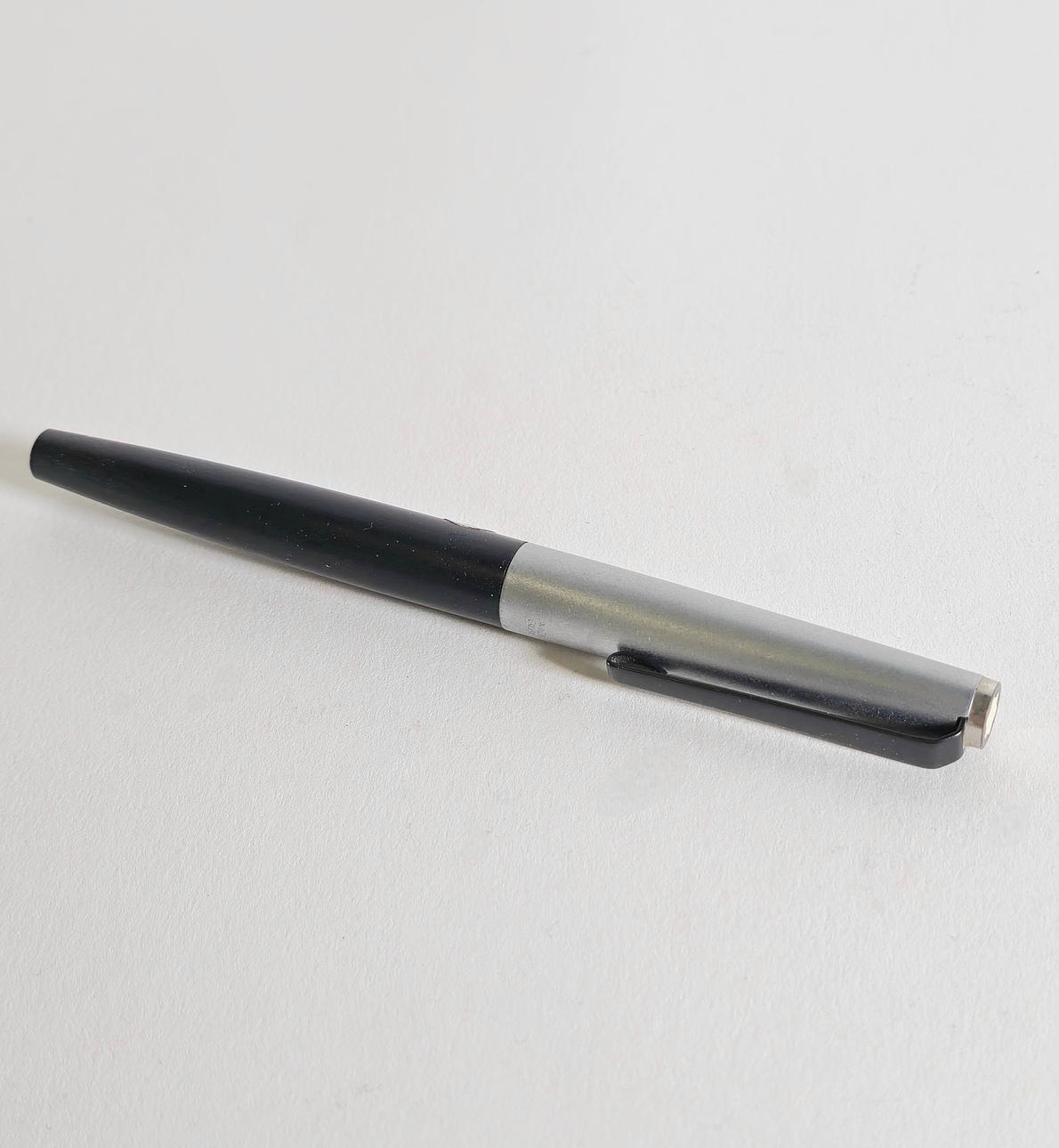 MONTBLANC CARRERA PEN.