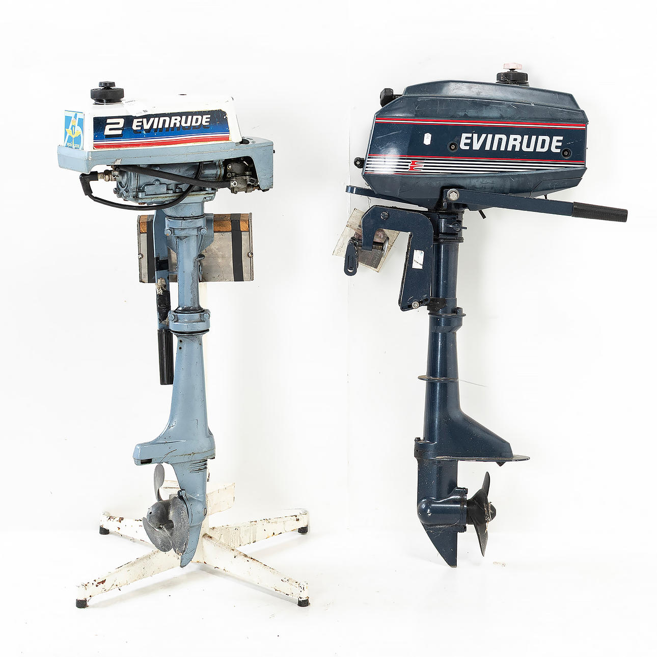 VENEMOOTTORI, 2kpl Evinrude.