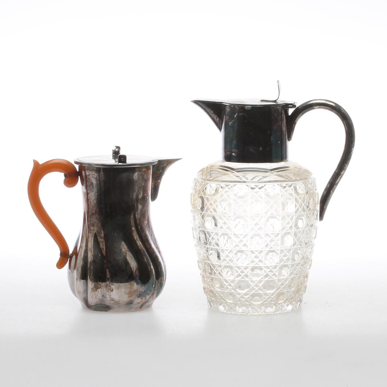 KANNOR, 2 st, 1900-talets första hälft.