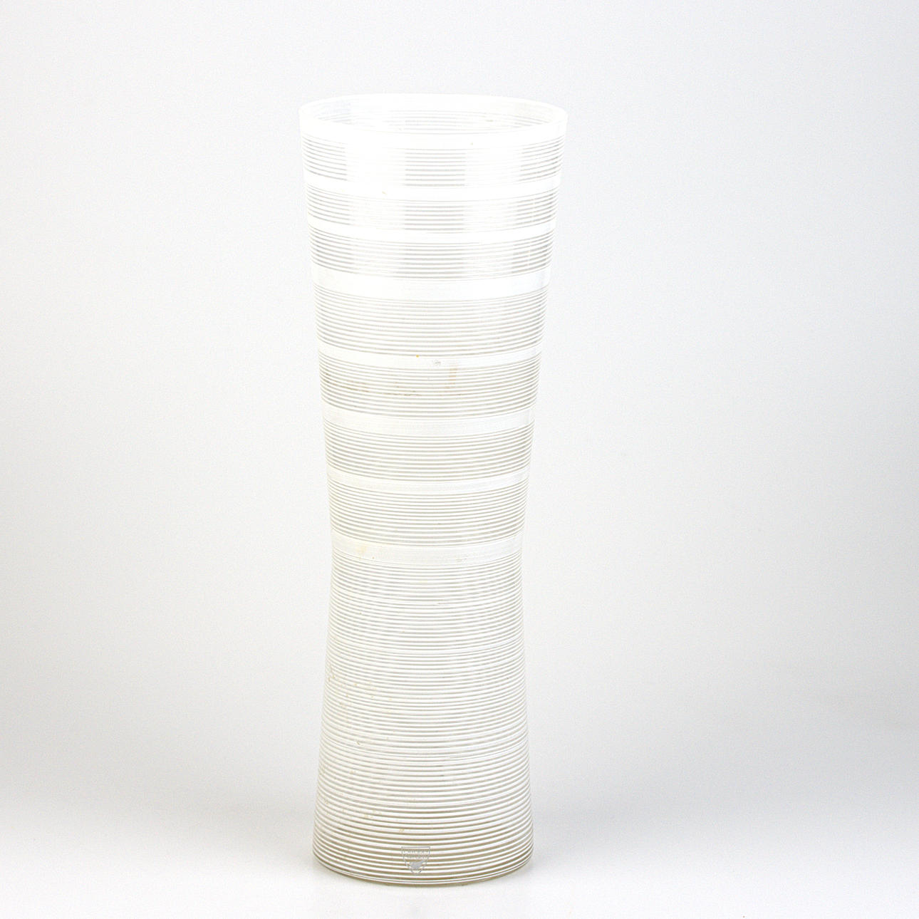 INGEGERD RÅMAN. Vas, "Zwizz", glas, Orrefors.