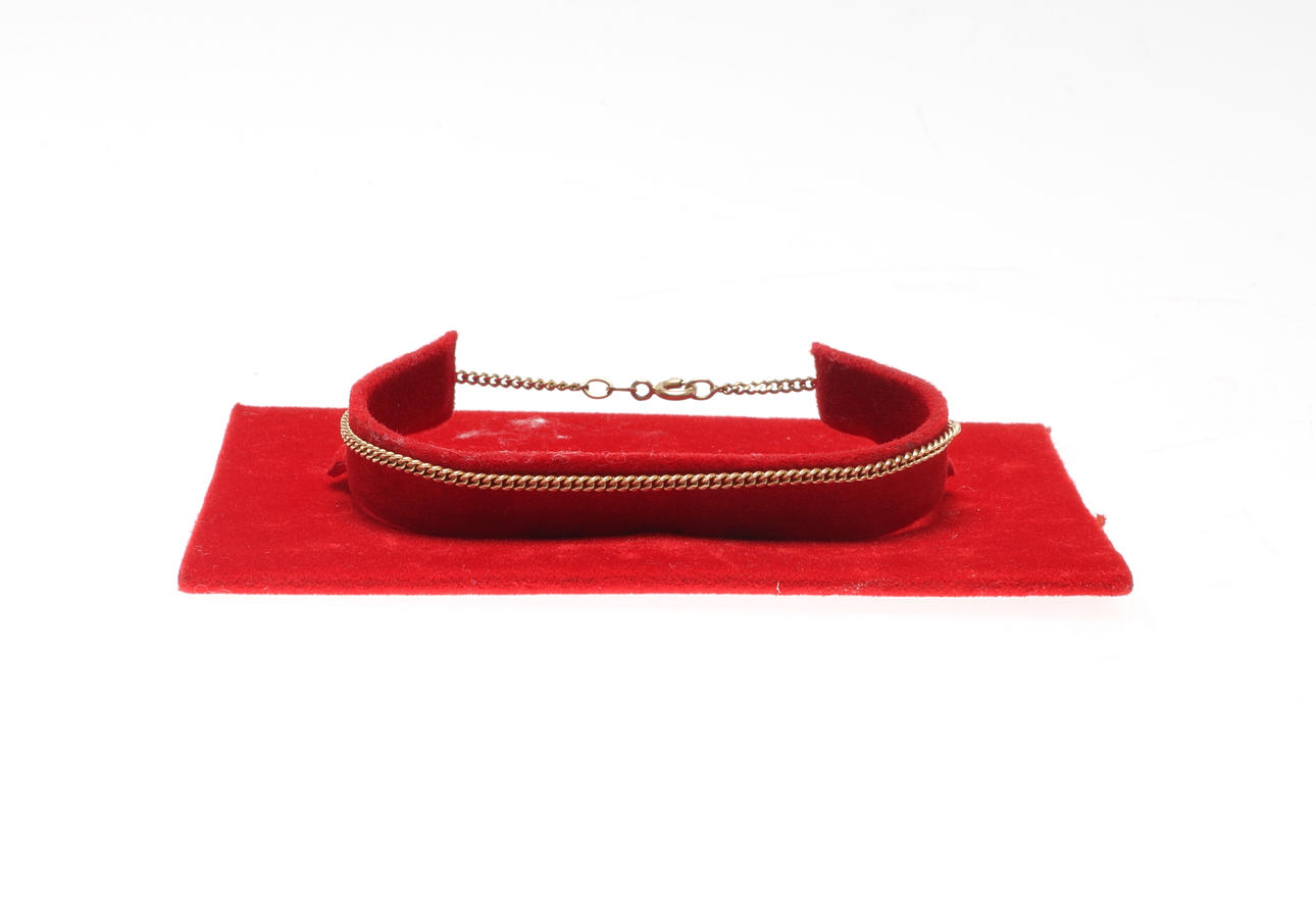 ARMBAND, guld, vikt 3 gram, 18 K.